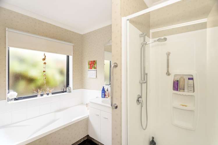 35A Arrow Crescent Holmes Hill_17
