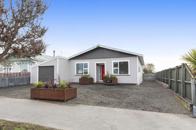 251 Breezes Road Aranui_1
