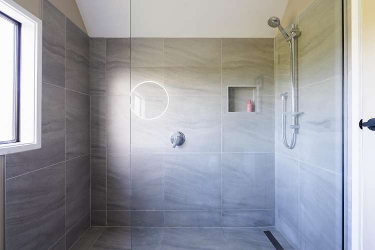 8 Rutherford Road Mosgiel_16