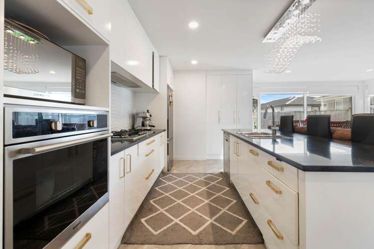 16 Biplane Street Takanini_10