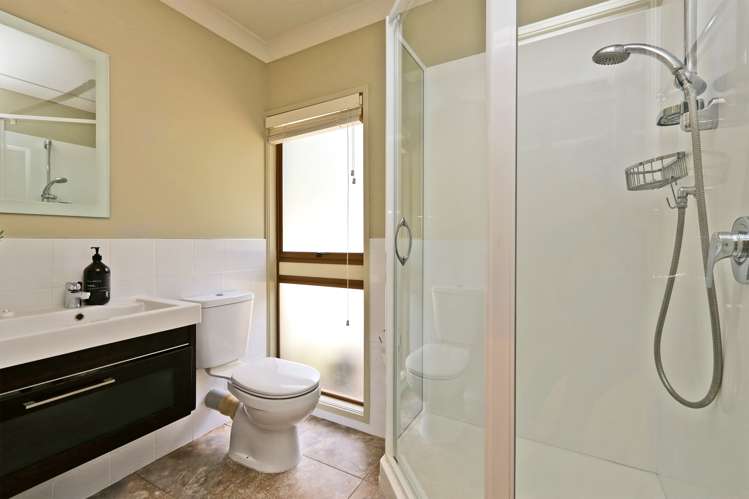 107 Ballantyne Road Poraiti_16