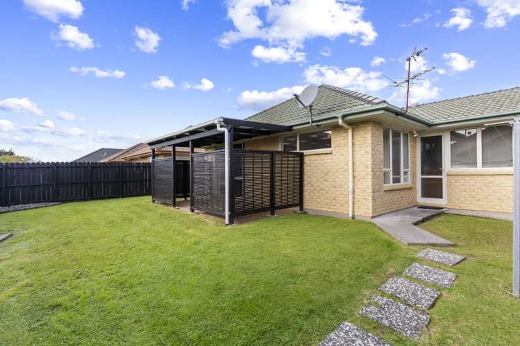 11 Fernbrook Close Burswood_17