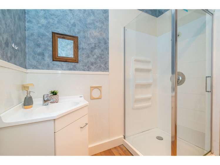 117 Riselaw Road Calton Hill_20