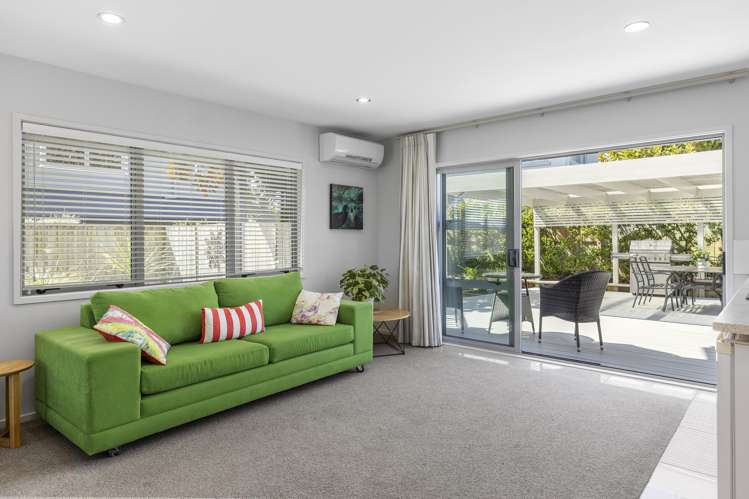 26 Ernest Kemp Rise Wharewaka_2