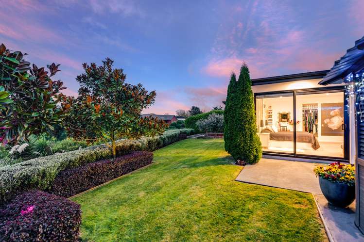 11 Asheridge Place_2
