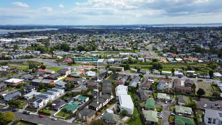 11/16&18 Lincoln Road Manurewa_10