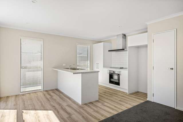 B/37 Jean Batten Lane 11103_2