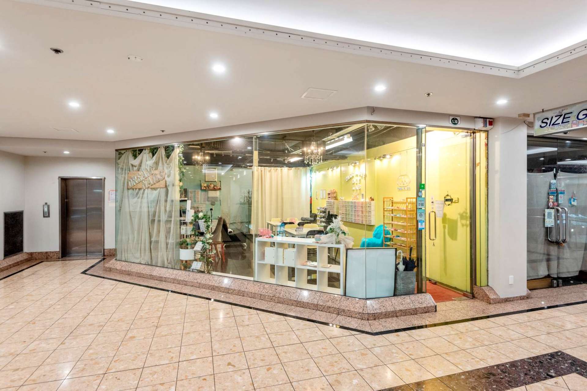 2J/239 Queen Street City Centre_0