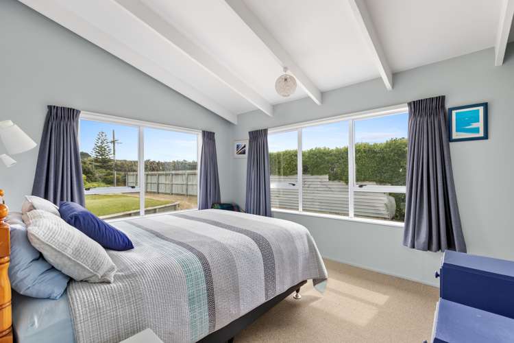 49 Blue Pacific Parade Riversdale Beach_9