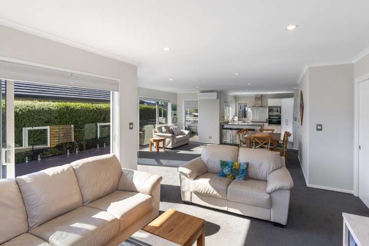 70 Rocking Horse Road Southshore_3