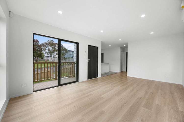 26 Murvale Drive Bucklands Beach_5