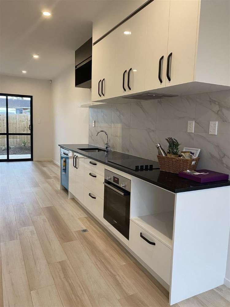 10/148 Lincoln Road Henderson_1