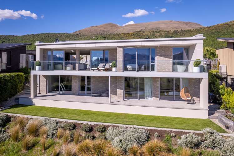 16 Advance Terrace Arrowtown_0