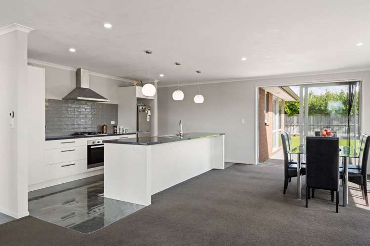 25 Rehua Drive_3