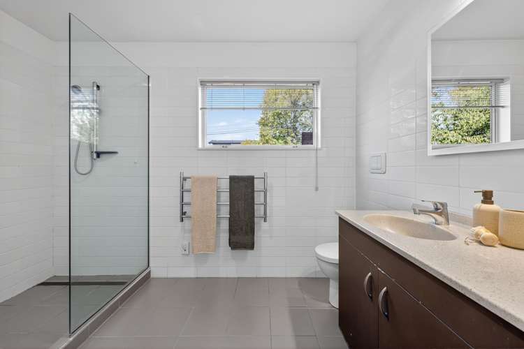 19 Athol Terrace Upper Riccarton_7