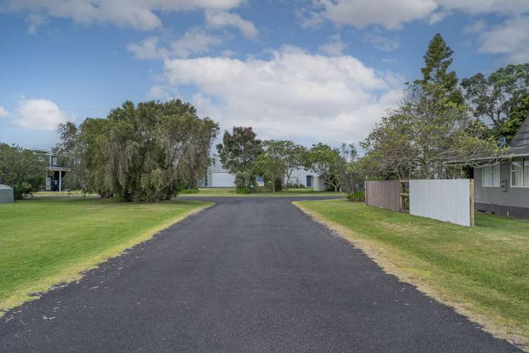 19 Hicks Place Cooks Beach_32