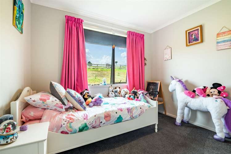 137 Tuparekura Road South Head_13