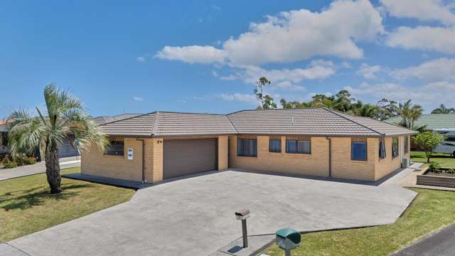 Executive Living in Taupata Place