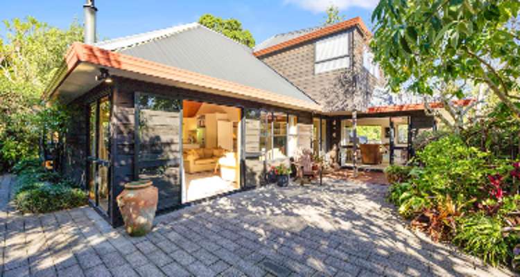 2/27 Appleyard Crescent_0