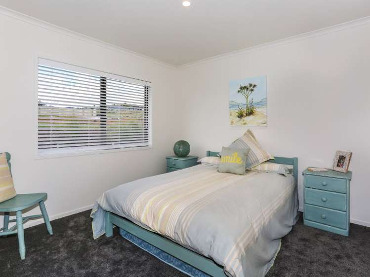 9 Lawrence Carter Drive Bombay_9