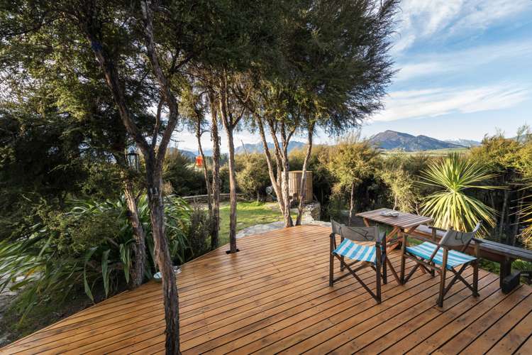 747 Aubrey Road Albert Town_0