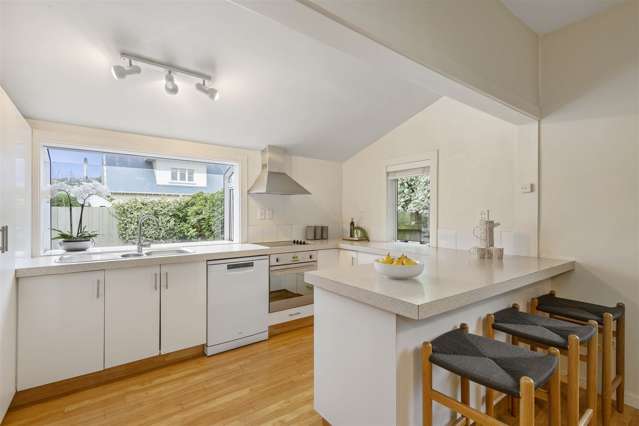 96 Birdwood Avenue Beckenham_2