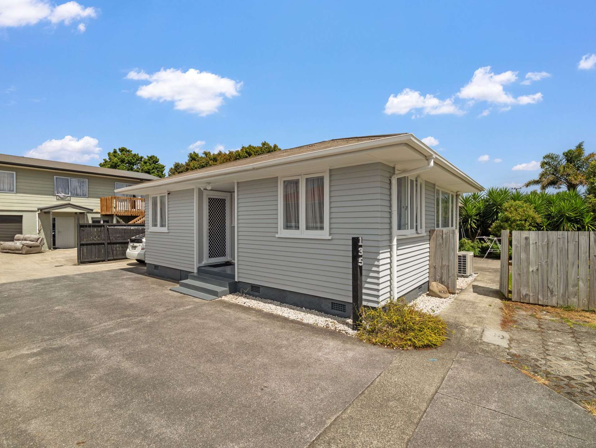 135 Clevedon Road Papakura_0