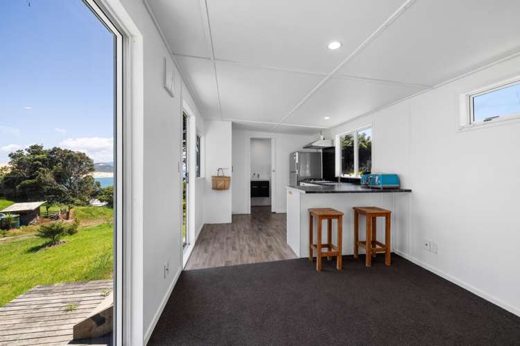 21 Signal Station Road Omapere_27