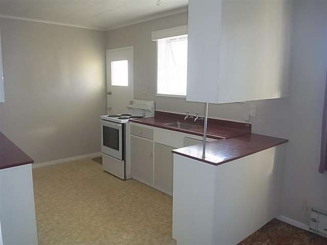 2/500 Southampton Street East 10482_4