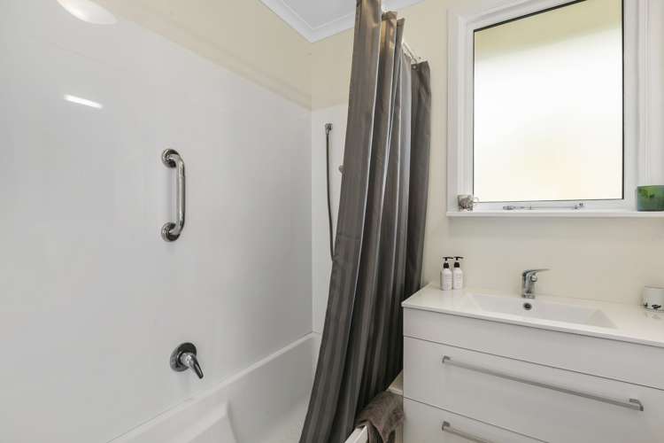 45 Shandon Road Vauxhall_13