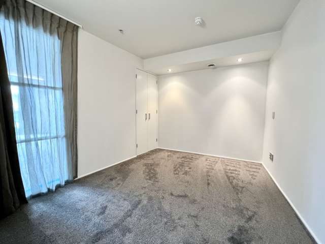 67/72-78 Tory Street 2185_4