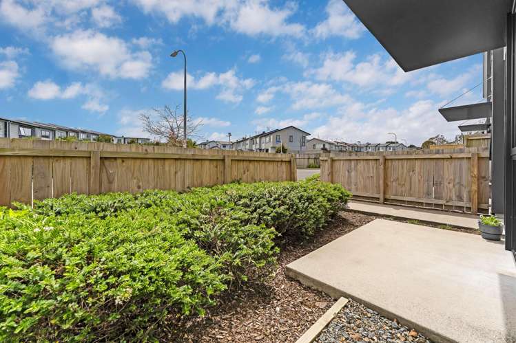 66 Matawhanga Drive Wattle Downs_20