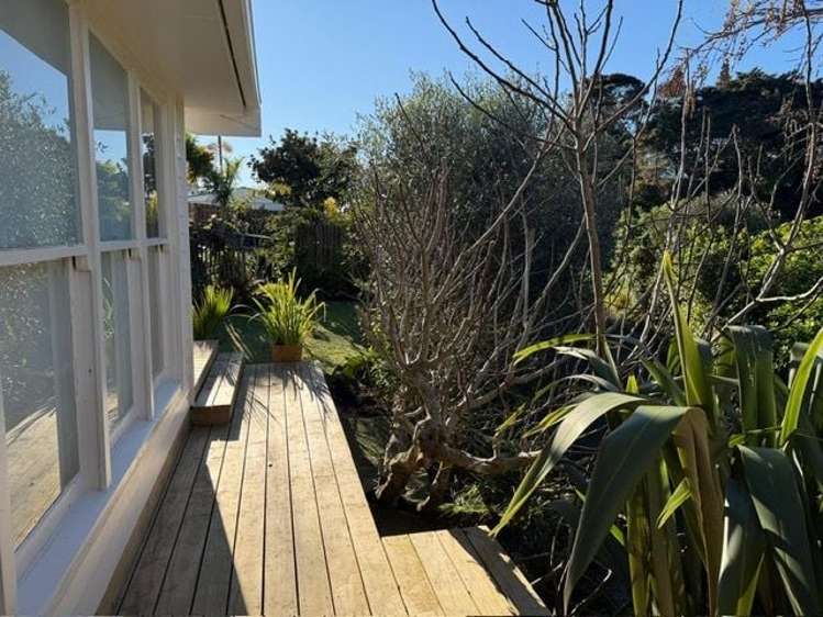 36A Rame Road Greenhithe_16