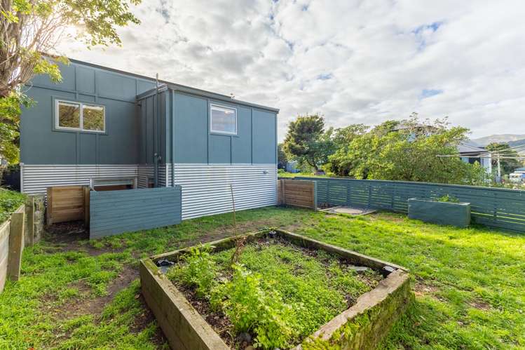 6 Menin Road Raumati South_20
