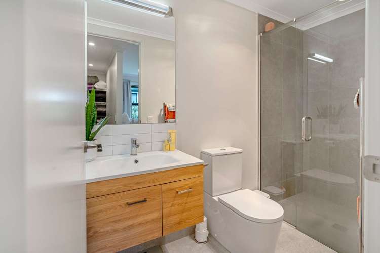 57 Woodley Road Richmond_8