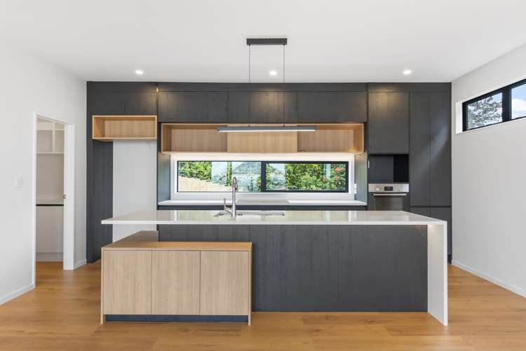 905b East Coast Road Northcross_1