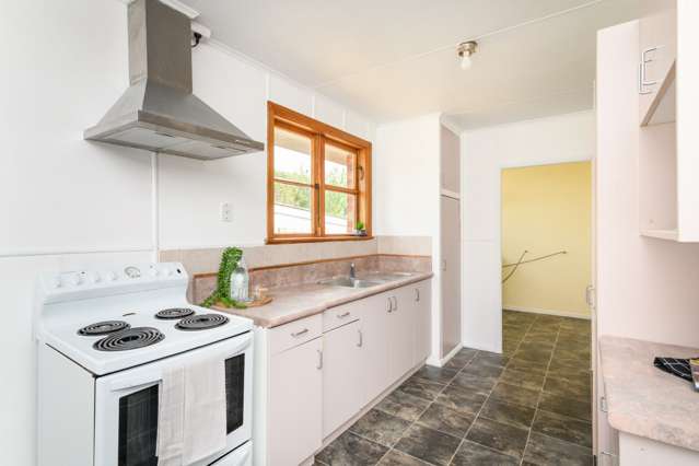 20 Upham Terrace 2144_1