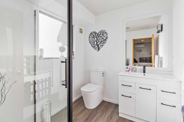 38 Temple Crescent Gleniti_18