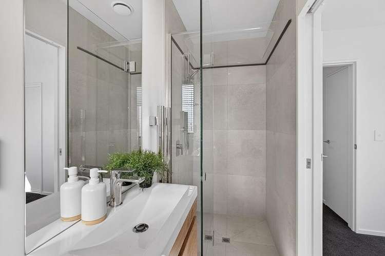 5/13 Goldsmith Place Waltham_16