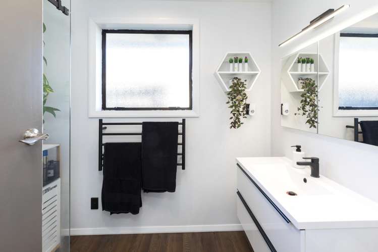 3 Clipper Place Redwood_15