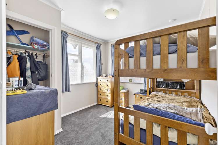 12 Collins Crescent Feilding_13