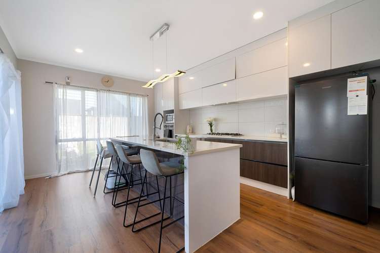 7 Silvereye Road_3