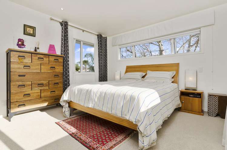 2 Shamrock Lane Te Atatu Peninsula_8