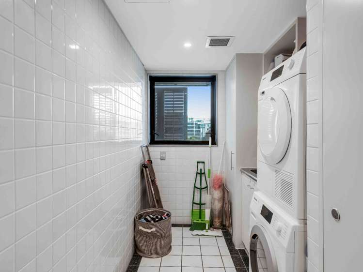 301/121 Customs Street West 10015_16
