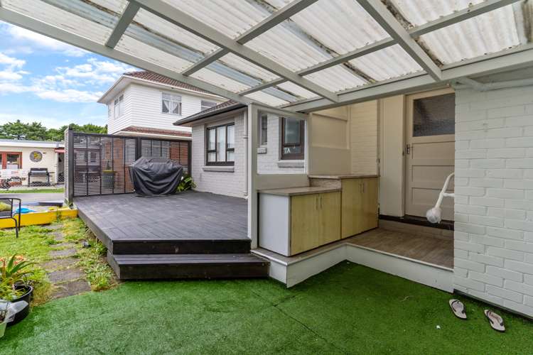 6a Kamara Road Glen Eden_12