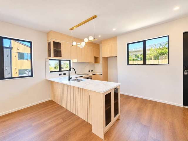 Lot 1 & 2/22 Wellesley Road Mangere Bridge_2