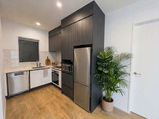 2/16 Buisson Glade West Harbour_1