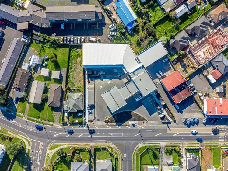 747 Massey Road Mangere_10