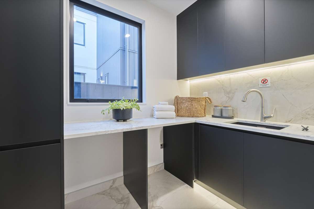 220 Vaughans Road_2