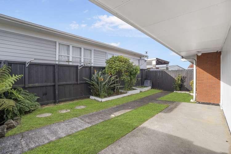 1/179 Te Atatu Road Te Atatu South_9